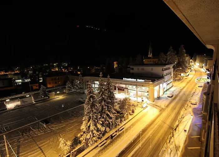 New Renovated In Center Of Davos