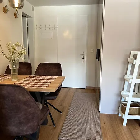 Appartement New Renovated In Center Of