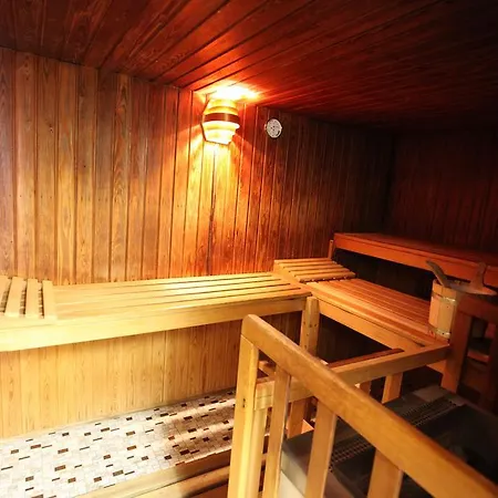 Appartement New Renovated In Center Of