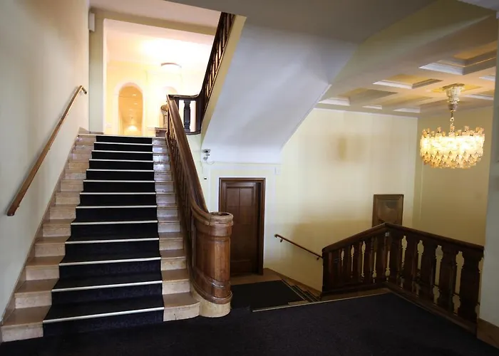 Appartement New Renovated In Center Of